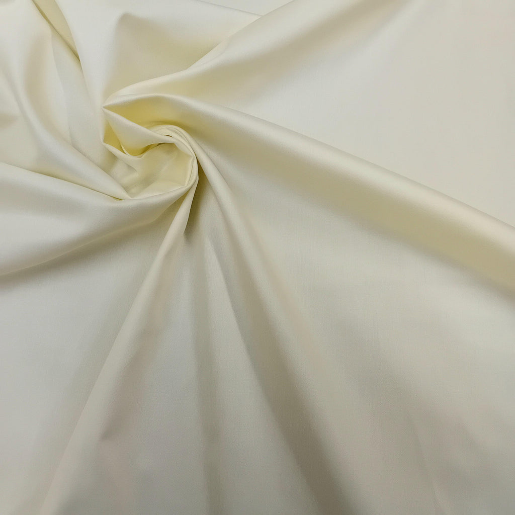 premium poly cotton curtain lining in ivory
