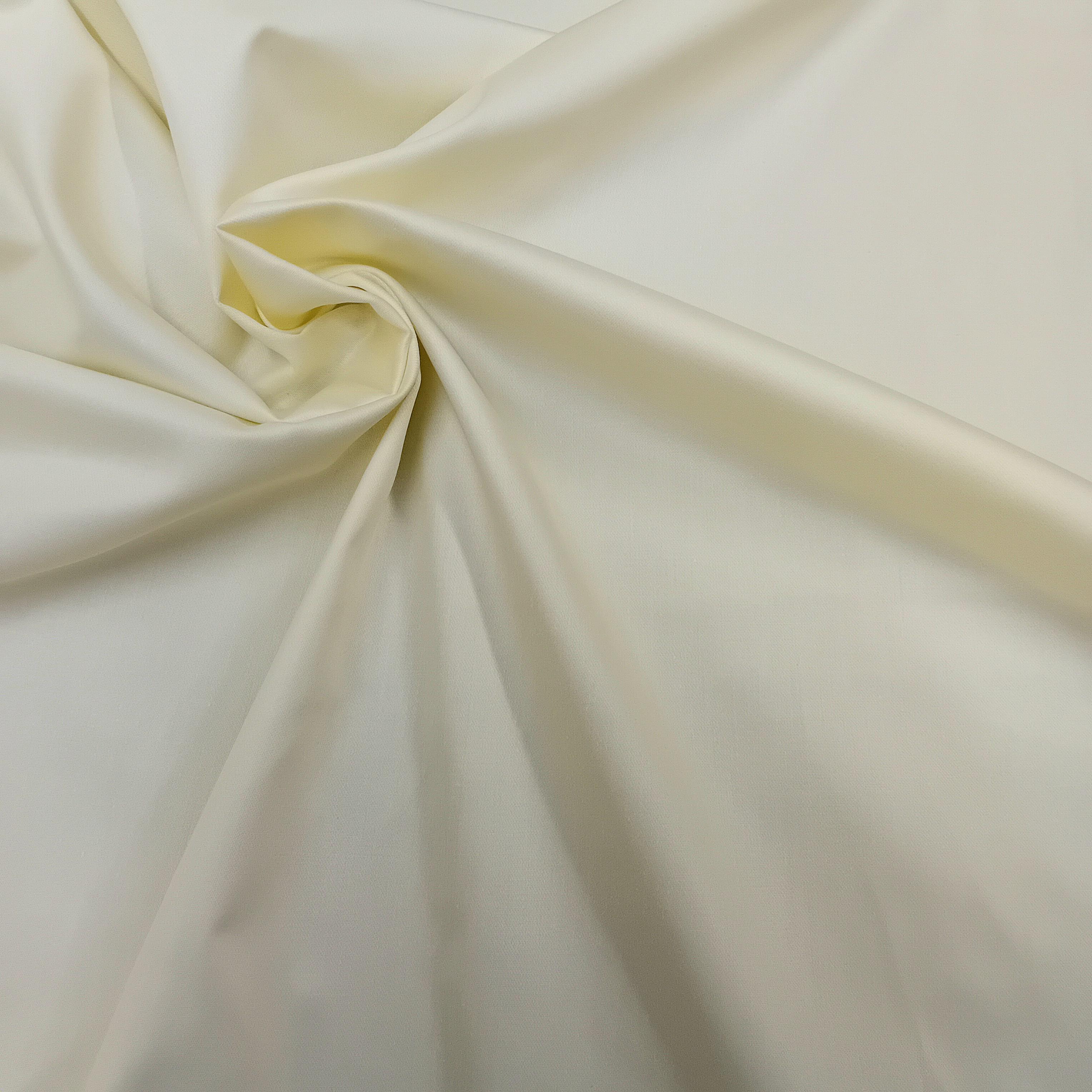 premium poly cotton curtain lining in ivory